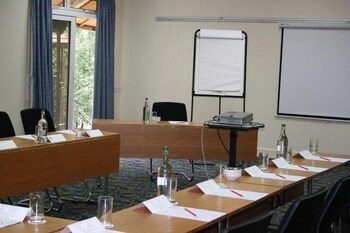 Marwell Hotel