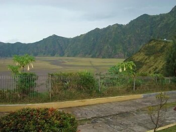 Cemara Indah Hotel