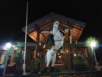 Cemara Indah Hotel