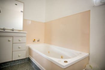 Bennetts Tauranga Motor Inn
