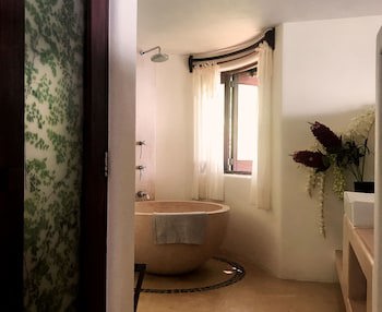 Zoa Hotel - Adults Only