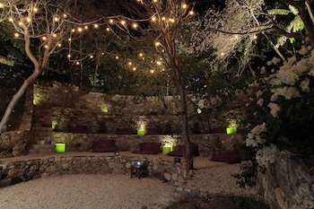 Zoa Hotel - Adults Only