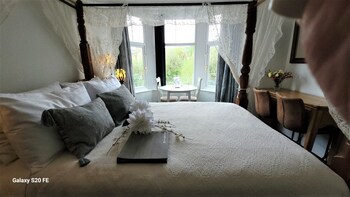 Greylands Guest House