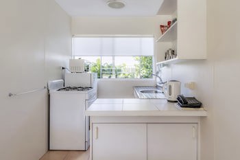 Aloha Apartments