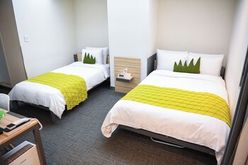 Metro Hotel