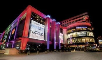 E Hotel