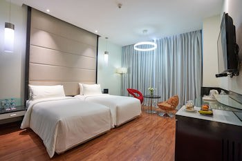 E Hotel