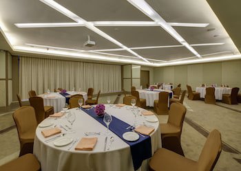 E Hotel