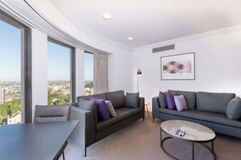 Avani Auckland Metropolis Residences