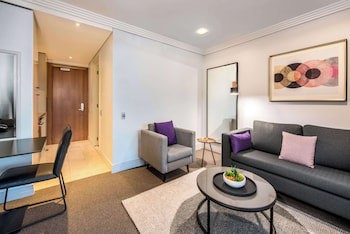 Avani Auckland Metropolis Residences