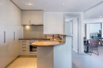 Avani Auckland Metropolis Residences