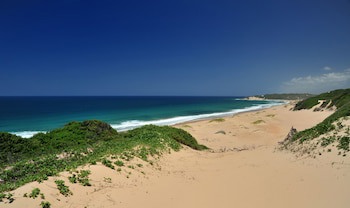 Machangulo Beach Lodge