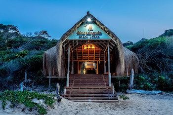 Machangulo Beach Lodge