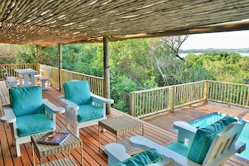 Machangulo Beach Lodge