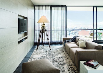 8010 Urban Living Luxury Home Experiences.
