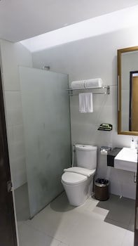 Grand Whiz Hotel Nusa Dua