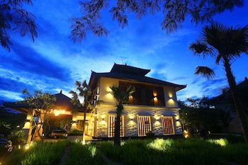 Grand Whiz Hotel Nusa Dua