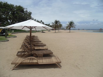 Grand Whiz Hotel Nusa Dua