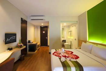 Grand Whiz Hotel Nusa Dua