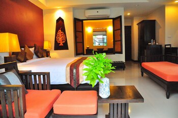 Navatara Phuket Resort