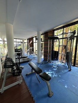 Navatara Phuket Resort