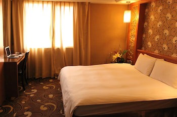 Crystal Hotel