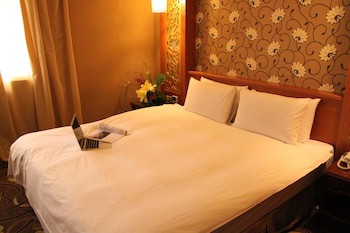 Crystal Hotel