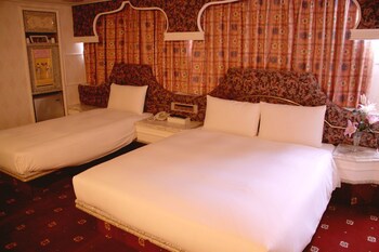 Crystal Hotel