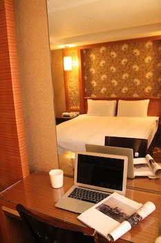 Crystal Hotel