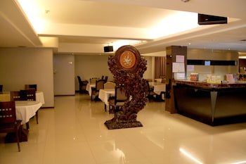 Crystal Hotel