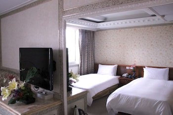 Crystal Hotel