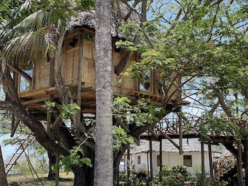 Antonio Beach Hotel And Spa