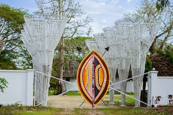 Antonio Beach Hotel And Spa