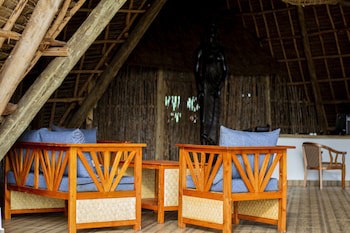 Antonio Beach Hotel And Spa