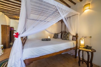 Antonio Beach Hotel And Spa