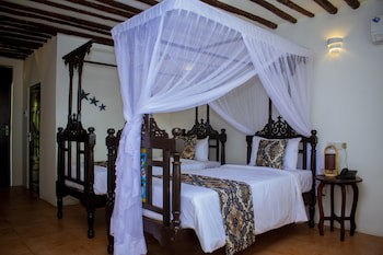 Antonio Beach Hotel And Spa