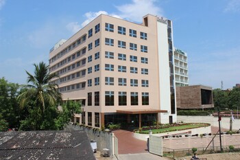 Ramada By Wyndham Jamshedpur