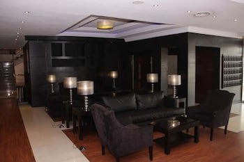 Owu Crown Hotel