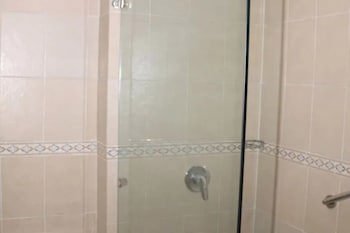 Owu Crown Hotel