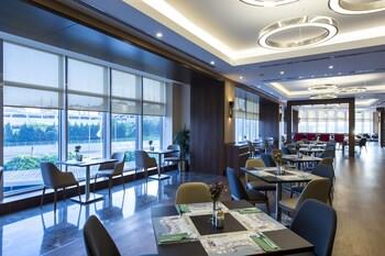 Ramada Encore By Wyndham Istanbul Bayrampasa