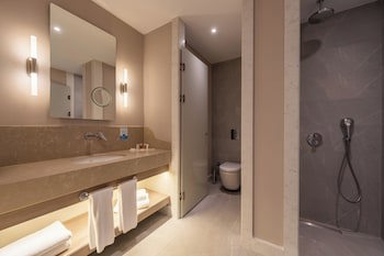 Ramada Encore By Wyndham Istanbul Bayrampasa fotoğrafı