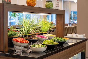 Ramada Encore By Wyndham Istanbul Bayrampasa galeri fotoğrafı
