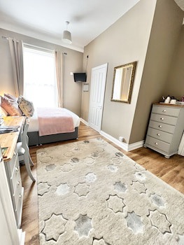 Devon House Guest House