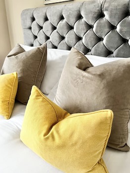 Devon House Guest House
