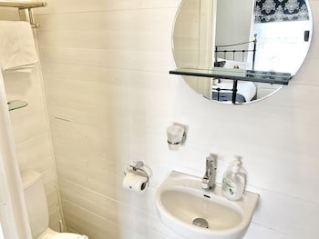 Devon House Guest House