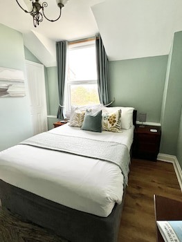 Devon House Guest House