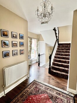 Devon House Guest House