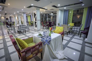Meral Crown Hotel