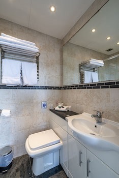 Hamiltons Boutique Hotel