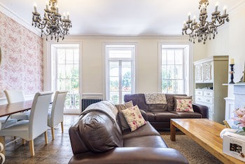 Hamiltons Boutique Hotel